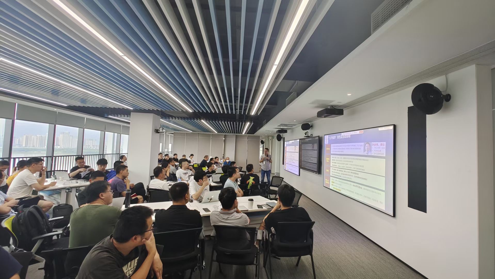 孙永伟博士指导锐捷网络开展客户需求展开(CTQ Flowdown)1 孙永伟博士指导锐捷网络开展客户需求展开(CTQ Flowdown)1