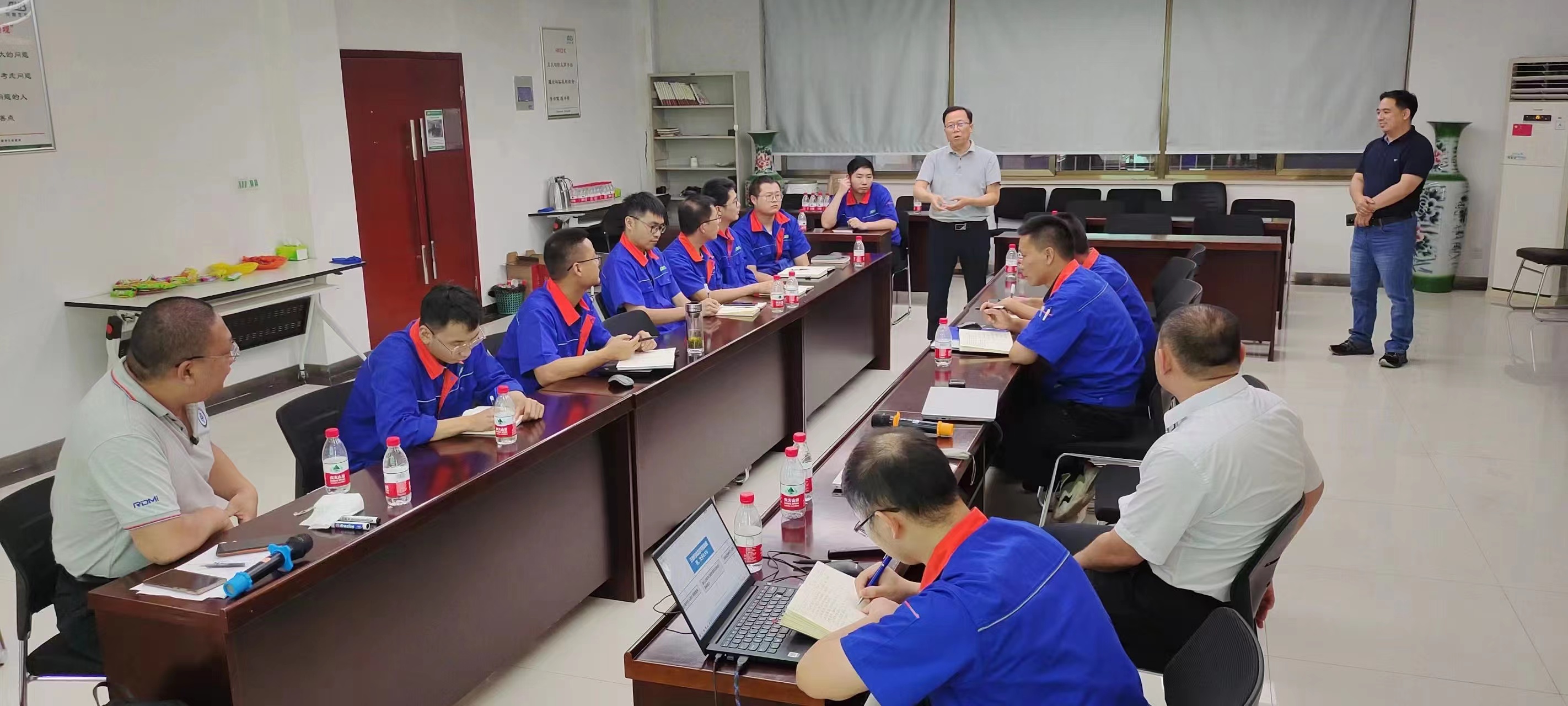 孙永伟博士指导华恒生物开展项目实战 孙永伟博士指导华恒生物开展项目实战