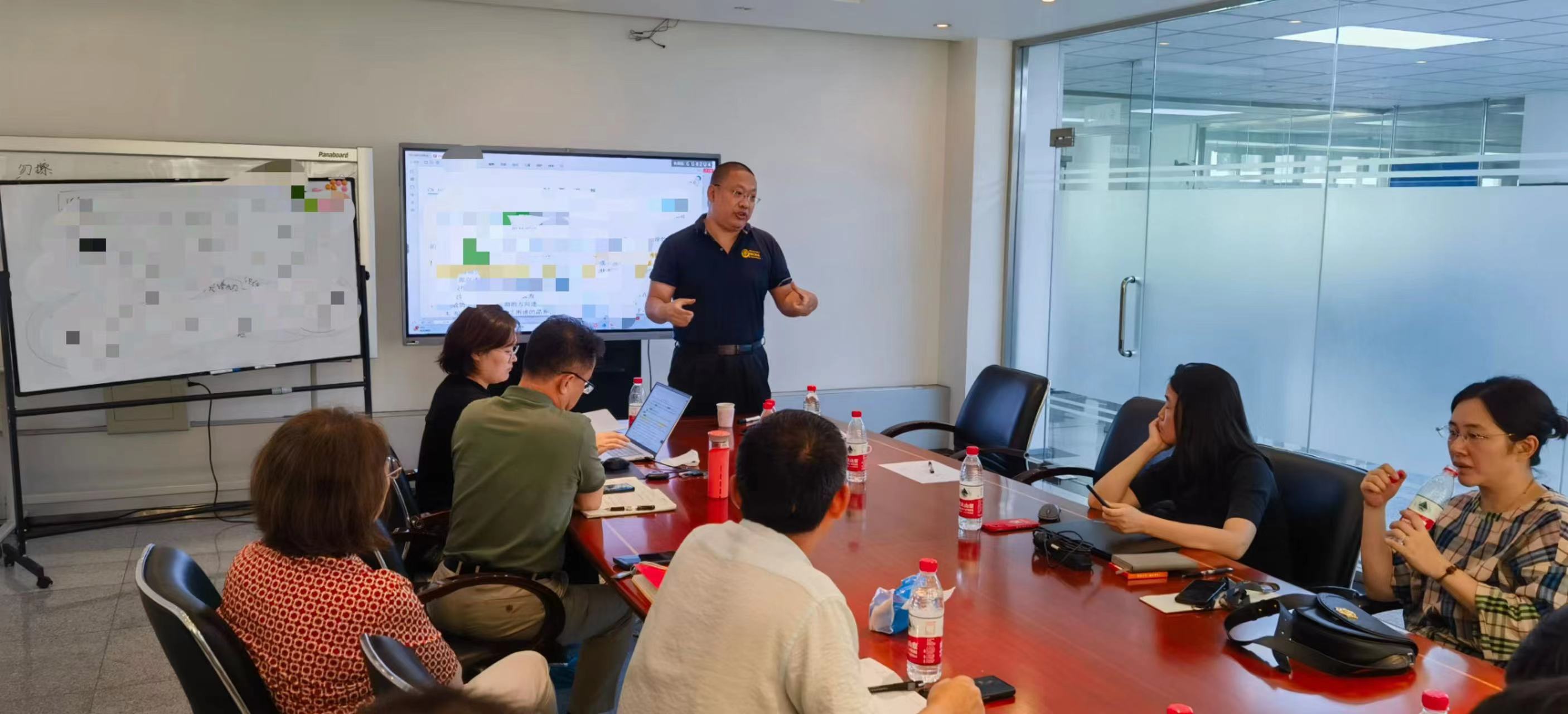 孙永伟博士指导北京某高新企业进行规避竞争专利 孙永伟博士指导北京某高新企业进行规避竞争专利