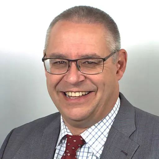 Oliver Mayer博士 Oliver Mayer博士