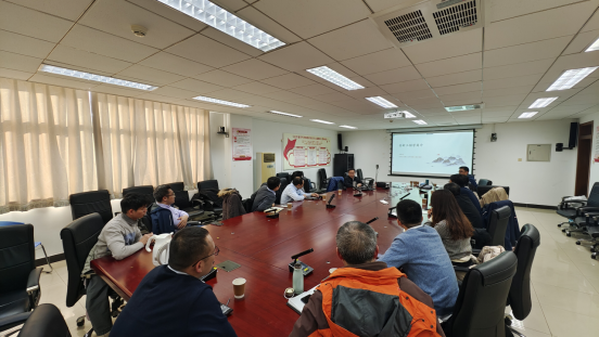 贸大创新工程实验室第1次创新工程学交流活动成功举办 贸大创新工程实验室第1次创新工程学交流活动成功举办