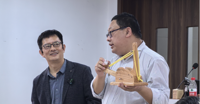 对外经贸大学创新工程实验室成功举办“创新工程学师资培训班” 对外经贸大学创新工程实验室成功举办“创新工程学师资培训班”