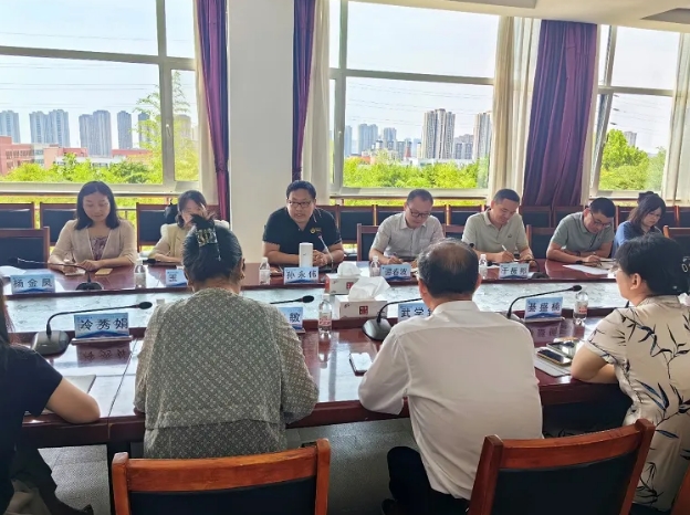 青岛黄海学院创新创业教育学院“创新+”虚拟教研室举办基于创新方法的专创融合座谈会 青岛黄海学院创新创业教育学院“创新+”虚拟教研室举办基于创新方法的专创融合座谈会