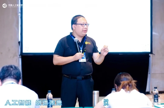 AI智能体助力创新工程学普及:孙永伟博士在2024中国人工智能与机器人产业大会创新工程学论坛发表演讲 AI智能体助力创新工程学普及:孙永伟博士在2024中国人工智能与机器人产业大会创新工程学论坛发表演讲