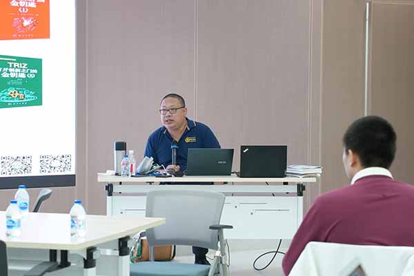 孙永伟博士执教高级技术经理人国际联合培养研修班 孙永伟博士执教高级技术经理人国际联合培养研修班